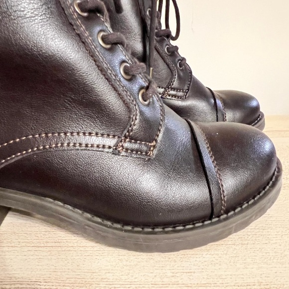 Women's Brown Italian Lace-Up Boots - Picture 2 of 16